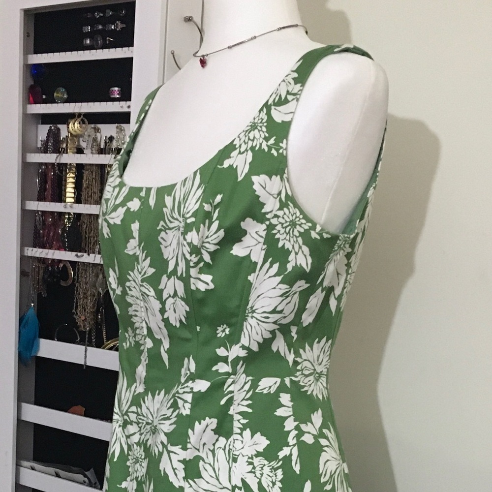 Jones Wear Green and White Dress